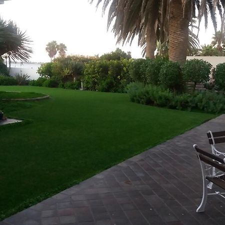 Haus Schaaf B&B Walvis Bay Exteriör bild
