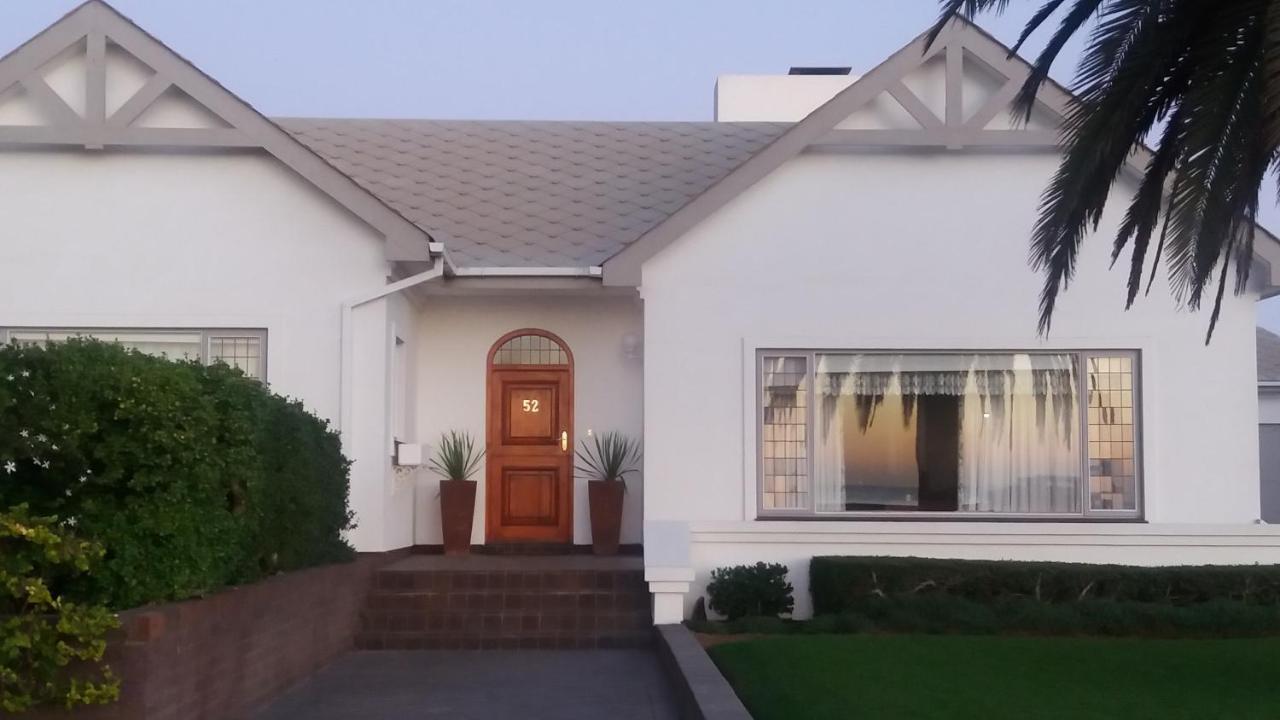 Haus Schaaf B&B Walvis Bay Exteriör bild